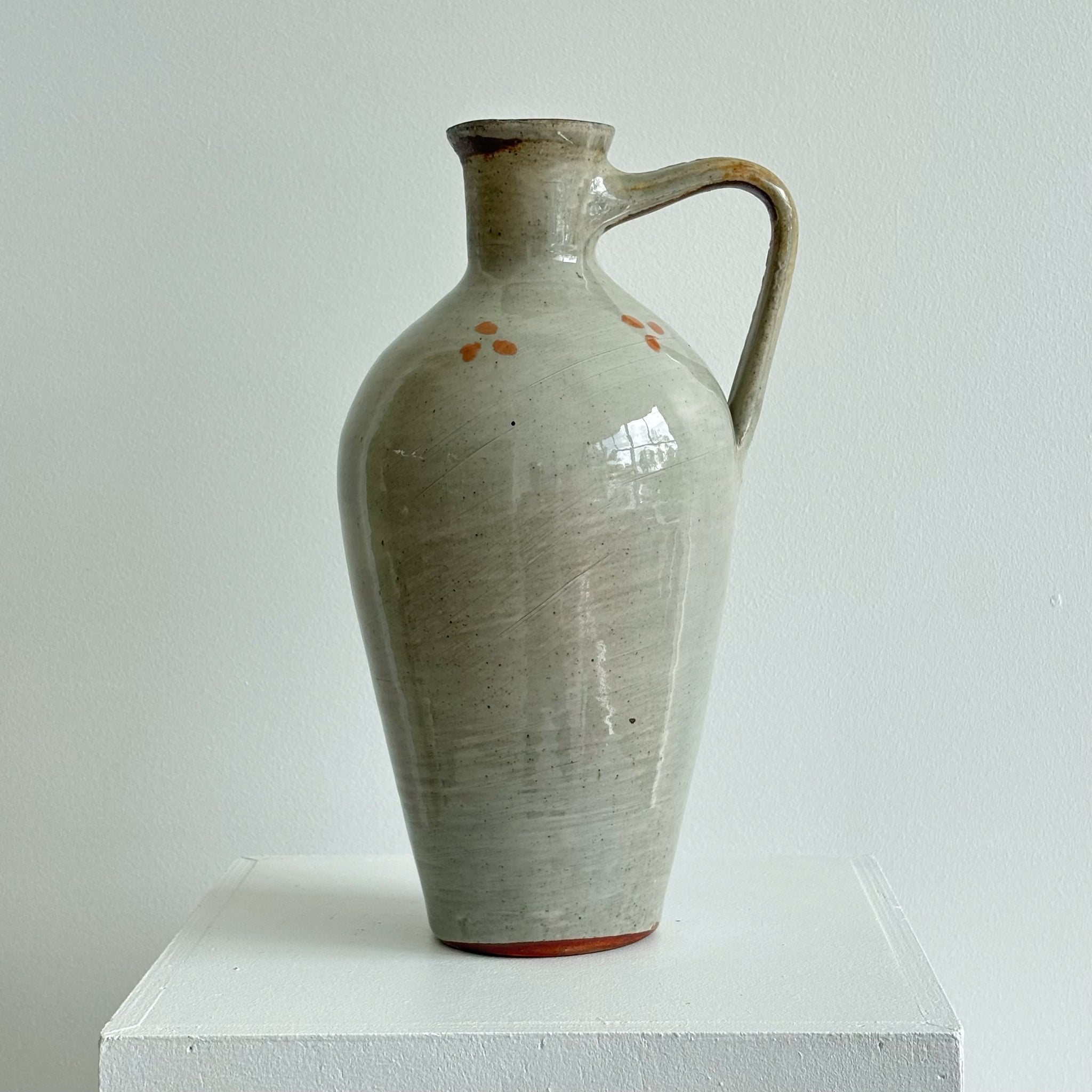 Amphora Grey (Single Handle)